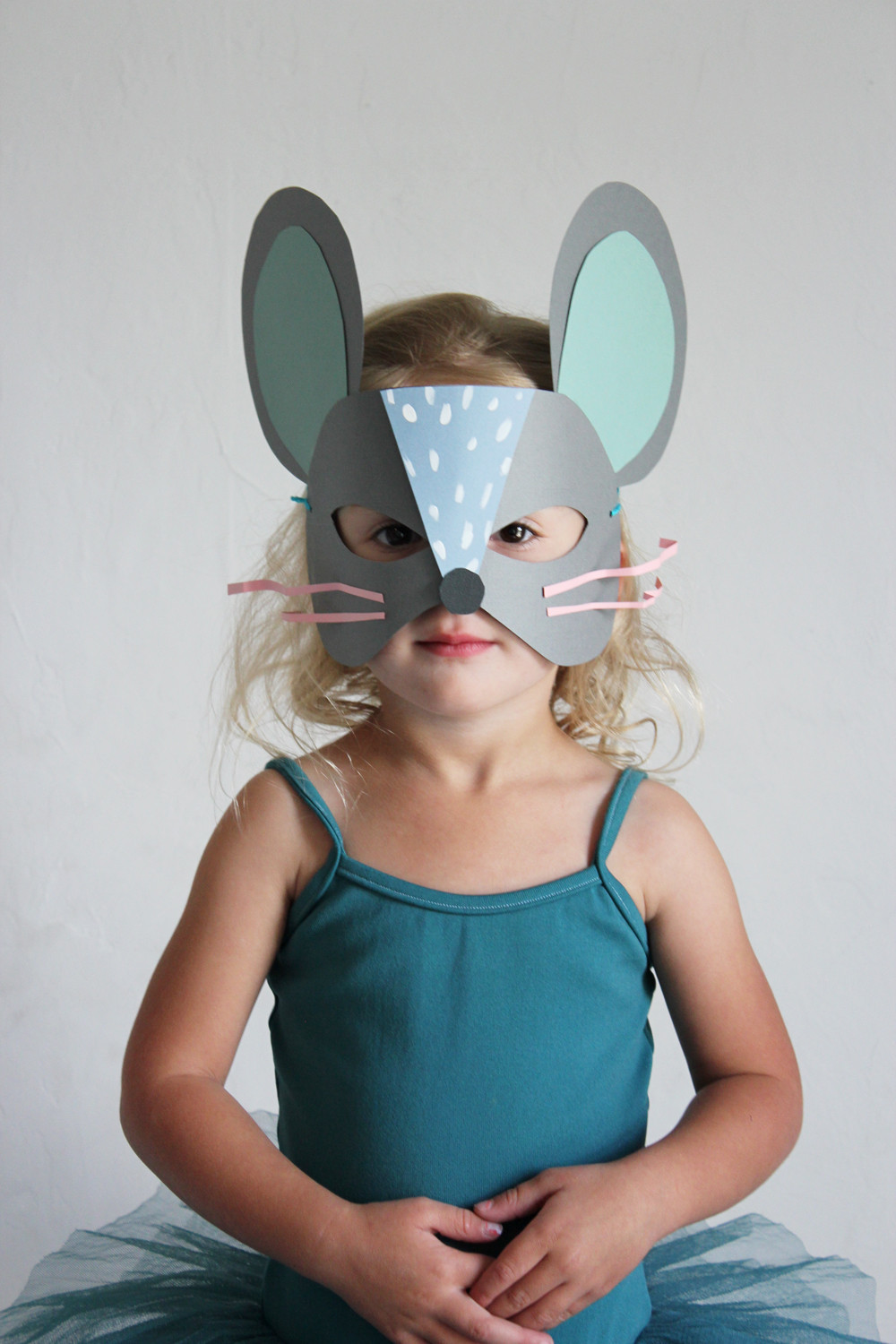 DIY Paper Mask
 DIY Paper Cat and Mouse Masks Mer Mag