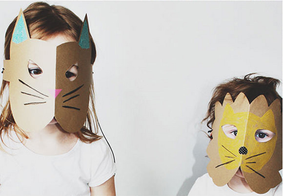 DIY Paper Mask
 10 DIY Cardboard & Paper Masks for Halloween