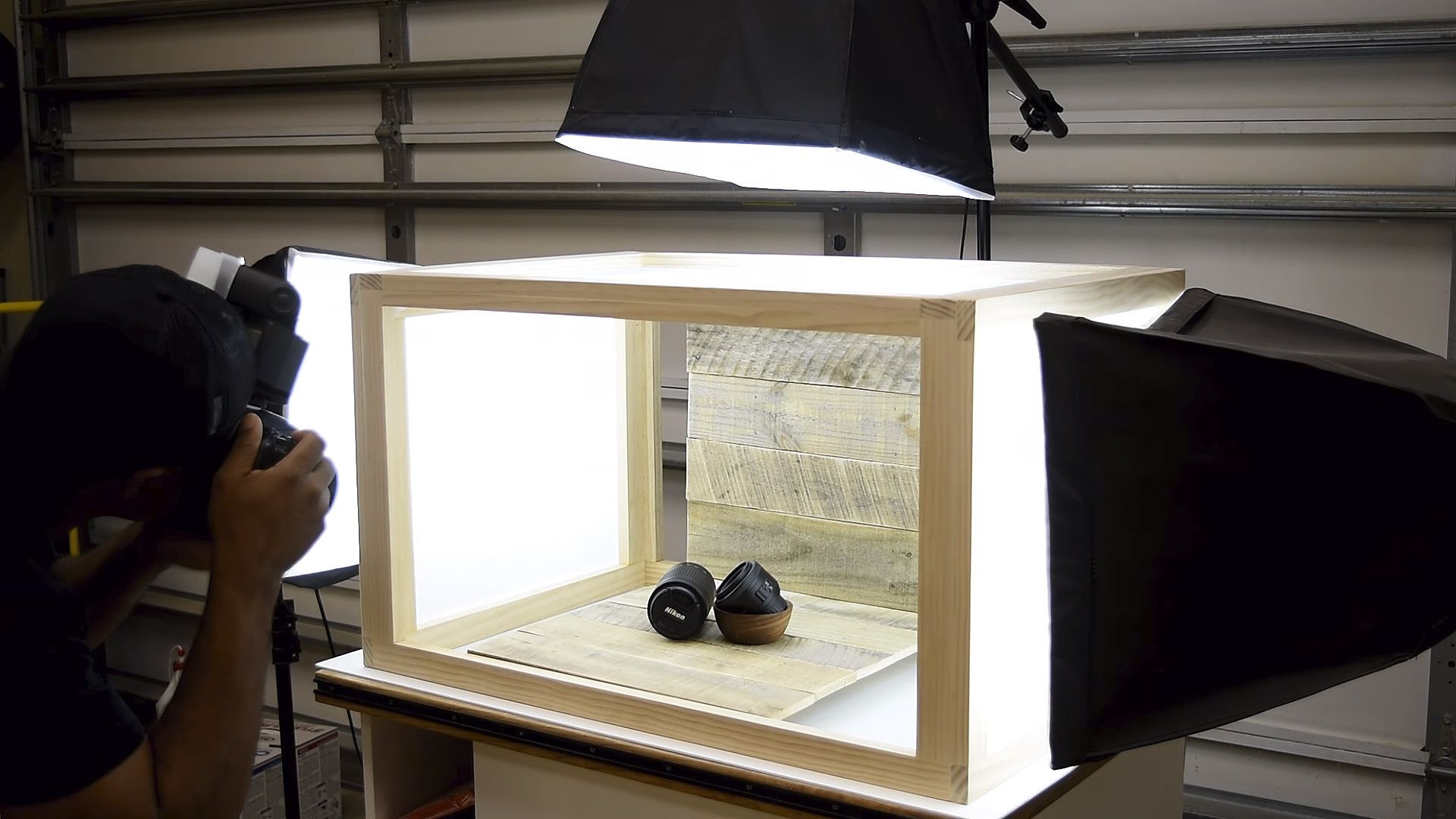 DIY Photography Light Box
 How to construct the world s most well built and best