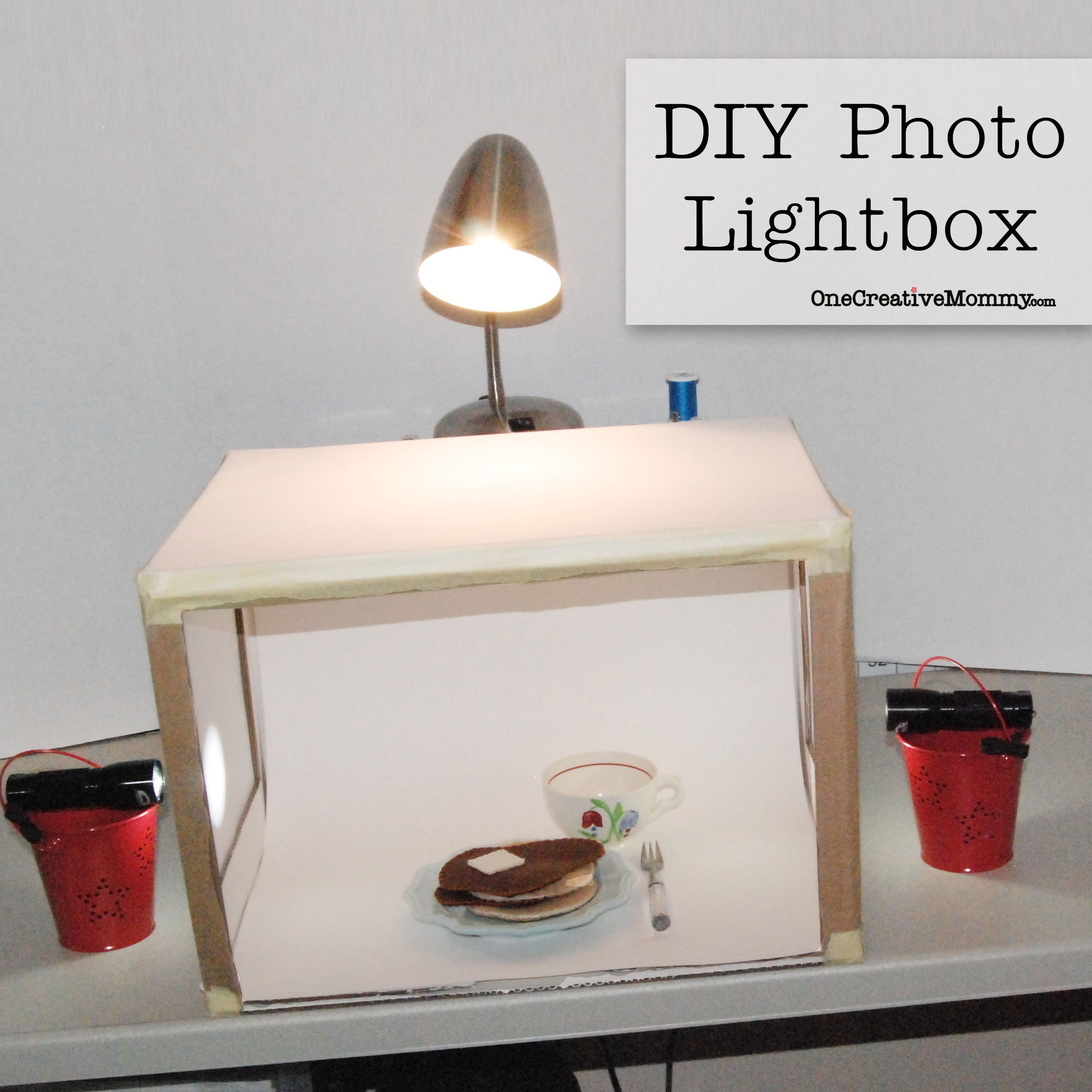 DIY Photography Light Box
 Grow Your Blog Series DIY Lightbox onecreativemommy