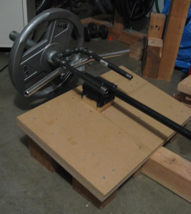 DIY Rowing Machine Plans
 t bar rowing machine DIY Pinterest