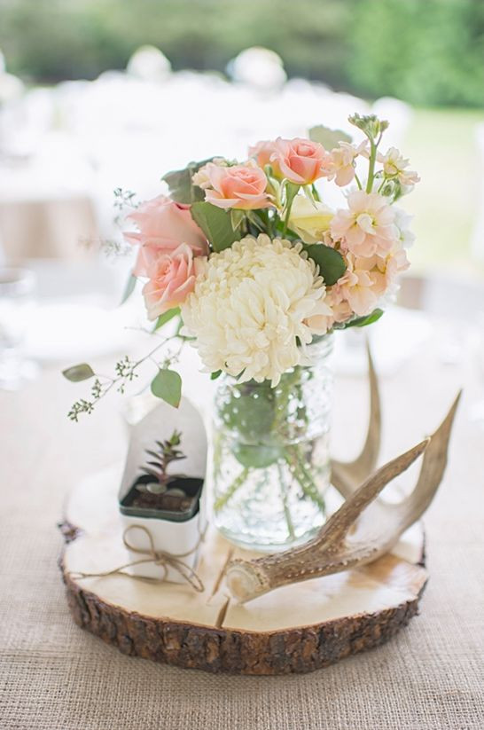 DIY Rustic Wedding Centerpieces
 rustic wedding table decor ideas anltler and flower