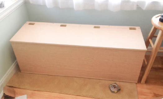 DIY Storage Bench Plans
 26 DIY Storage Bench Ideas