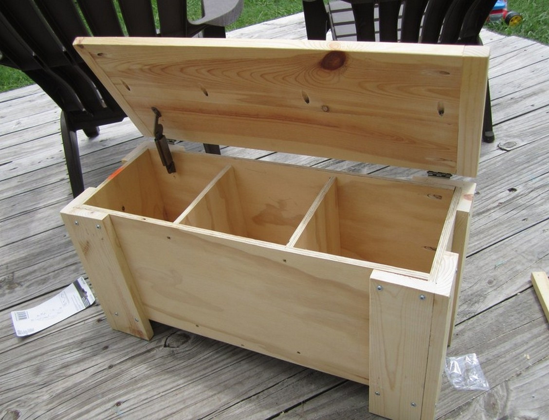 DIY Storage Bench Plans
 Storage Bench Seat Plans