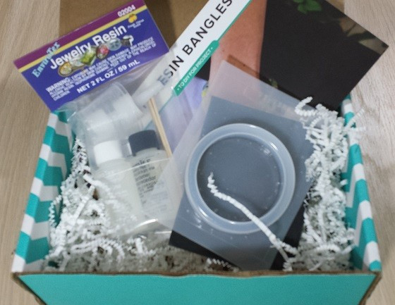 DIY Subscription Box
 Darby Smart To DIY For Subscription Box Review – August