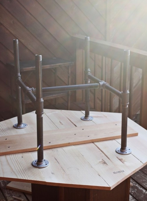 DIY Table Legs Pipe
 Industrial DIY Pipe Legs Table Shelterness