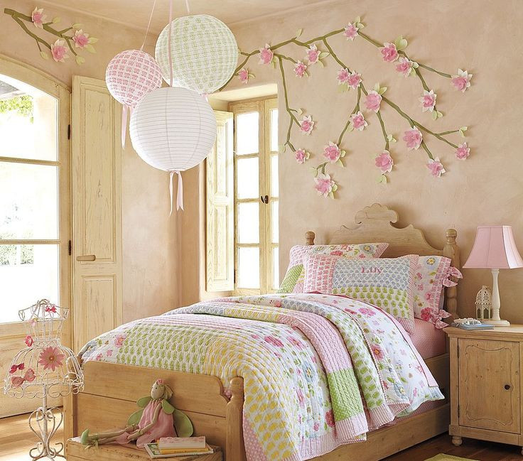 DIY Teenage Bedroom Decor
 Top 17 Teenage Girl Bedroom Designs With Light – Easy