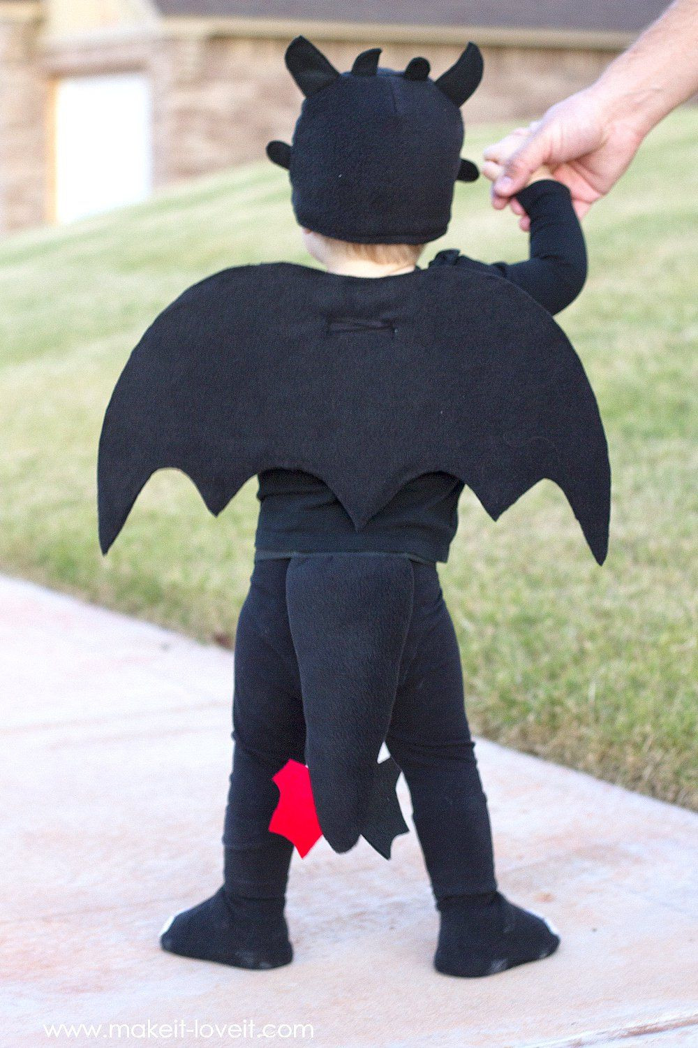 Best ideas about DIY Toothless Costume
. Save or Pin DIY Toothless Costume "How To Train Your Dragon Now.
