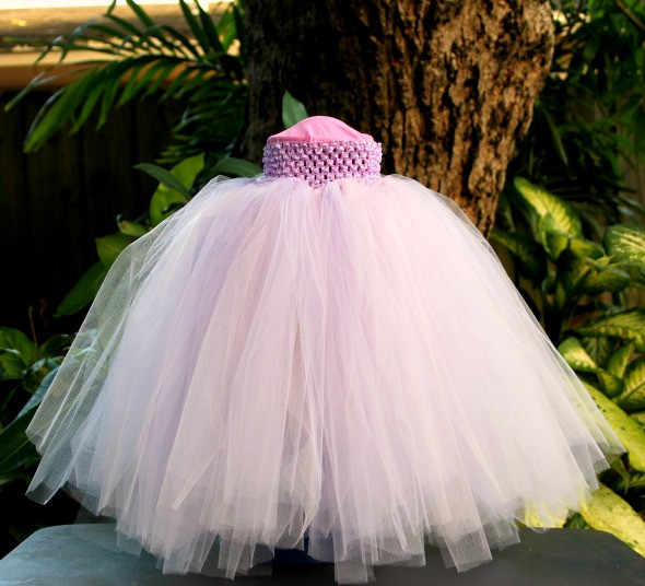 DIY Tutus For Adults
 45 DIY Tutu Tutorials for Skirts and Dresses