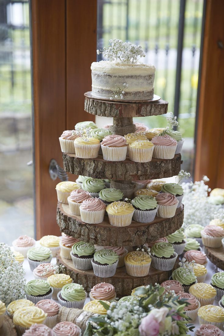 DIY Wedding Cupcake
 40 DIY Barn Wedding Ideas For A Country Flavored Celebration