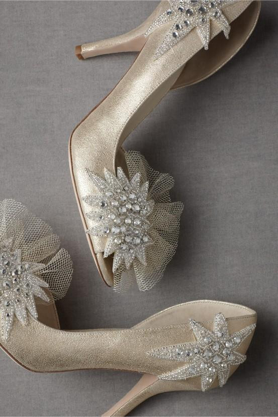 DIY Wedding Shoe
 Ivory Bridal Shoes ♥ DIY Your Wedding Day Pumps