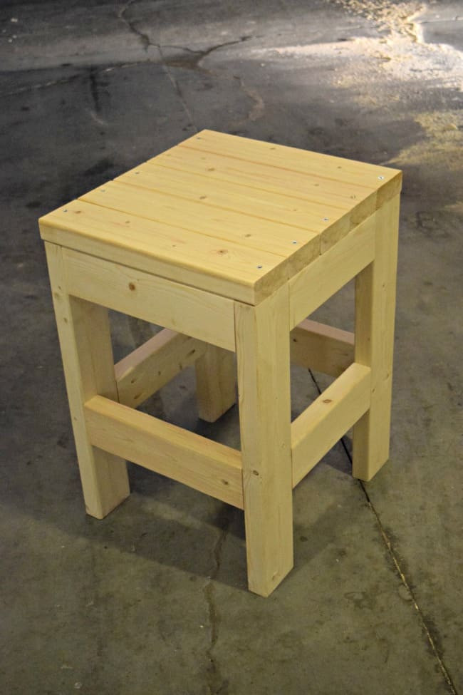 DIY Wood Stools
 DIY Shop Stool