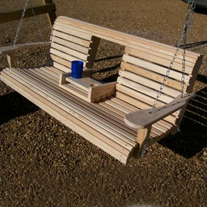 DIY Wood Swing
 Unwind in your yard with a DIY wood porch swing with cup