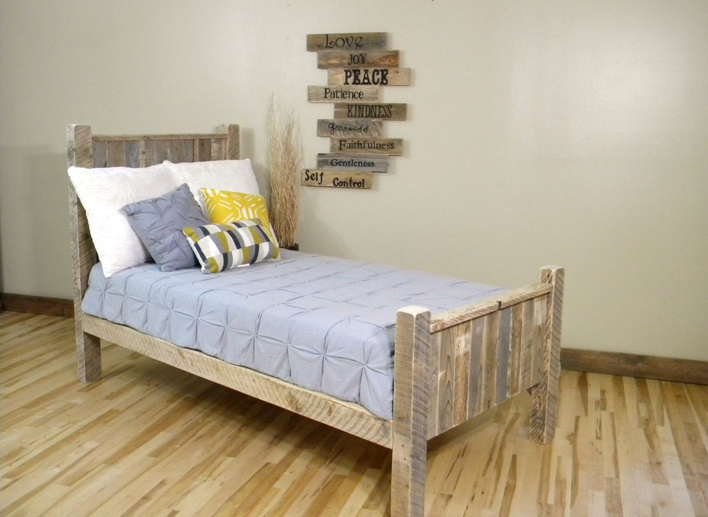 DIY Wooden Bed
 DIY Pallet Furniture Ideas to Improve Your Cozy Home