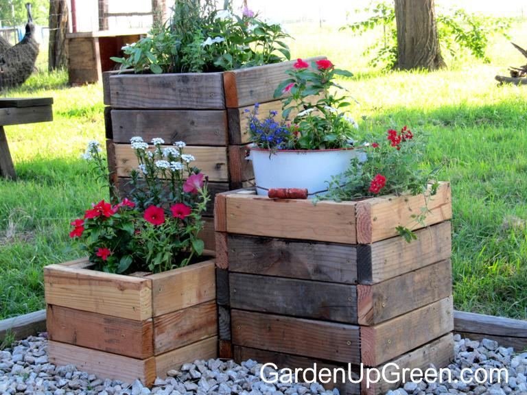 DIY Wooden Flower Box
 DIY Reclaimed Wood Planter Boxes – Garden Up Green