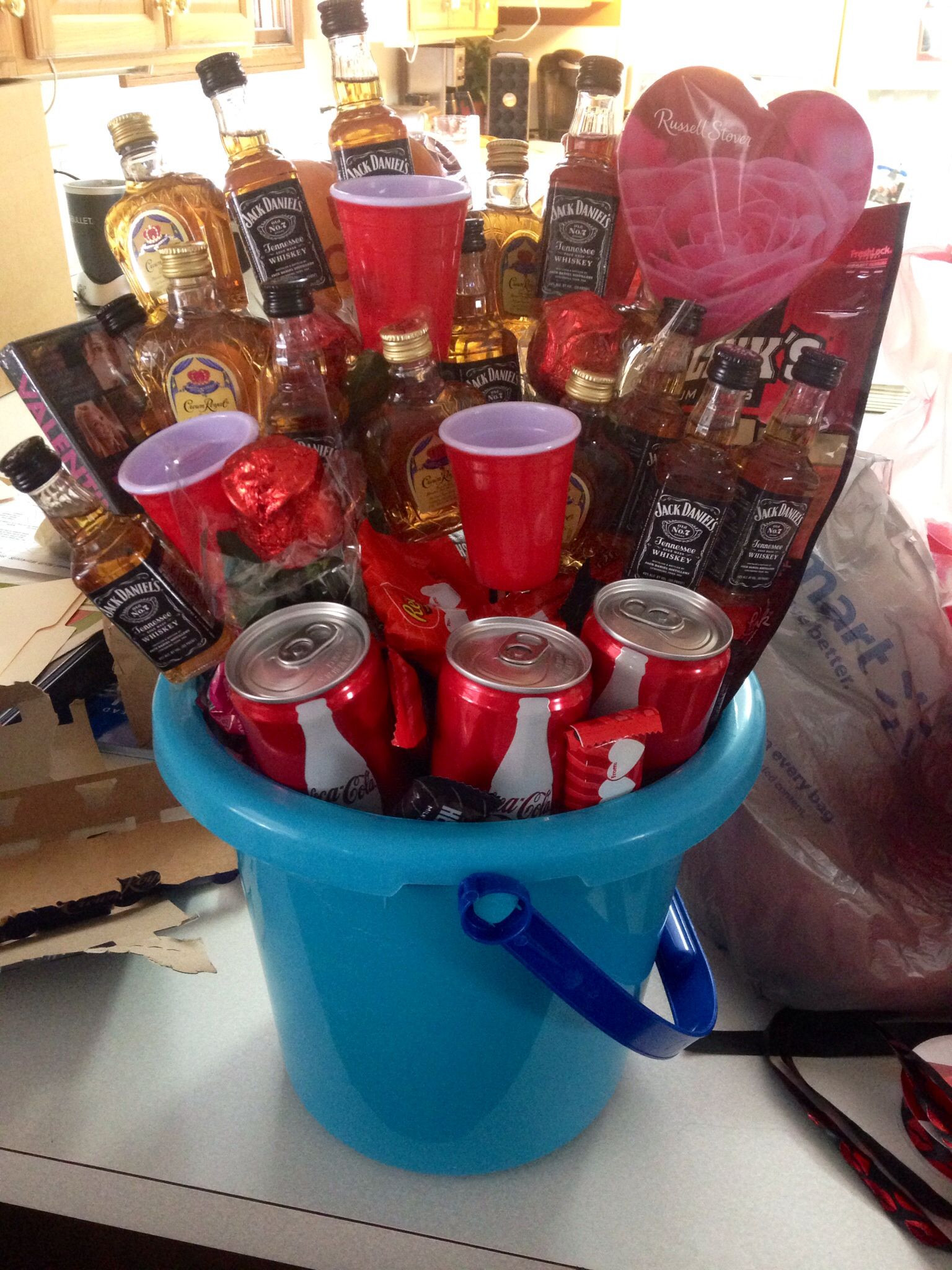 Do It Yourself Valentine Gift Ideas
 Valentines alcohol bouquet Do it yourself
