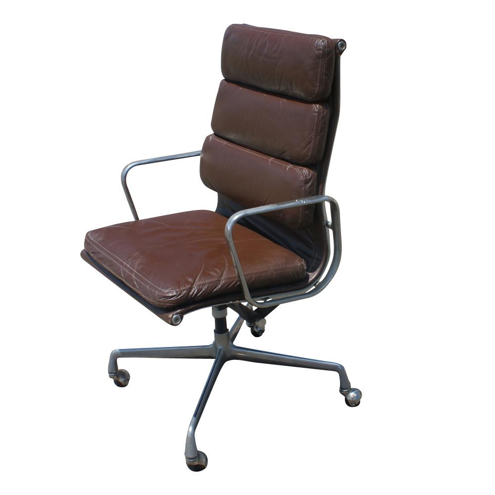 Best ideas about Eames Desk Chair
. Save or Pin Herman Miller Eames Aluminum Group Leather Desk Chair Now.