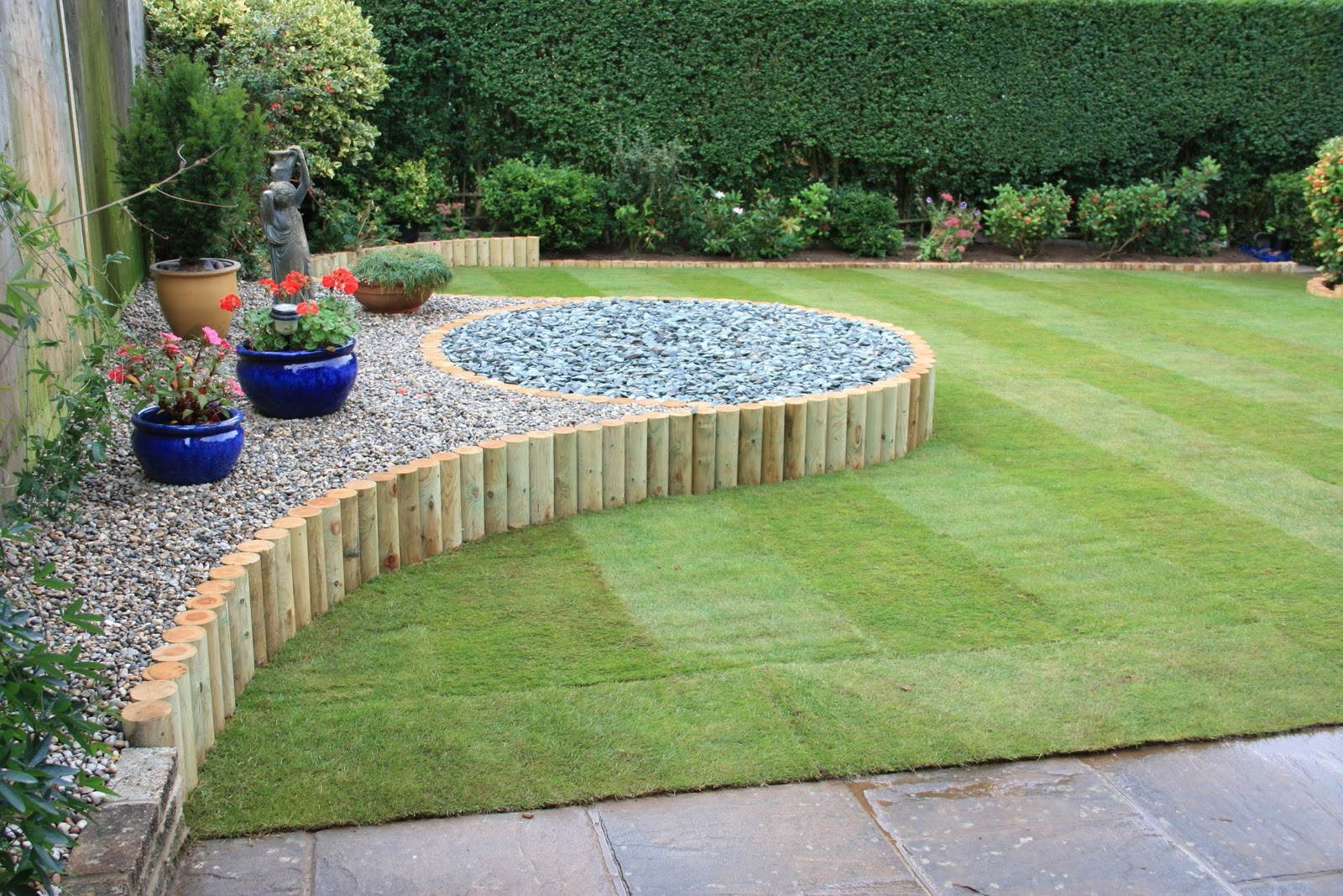 Best ideas about Easy Backyard Ideas
. Save or Pin Simple Backyard Design Amazing Beautiful Landscape Ideas Now.
