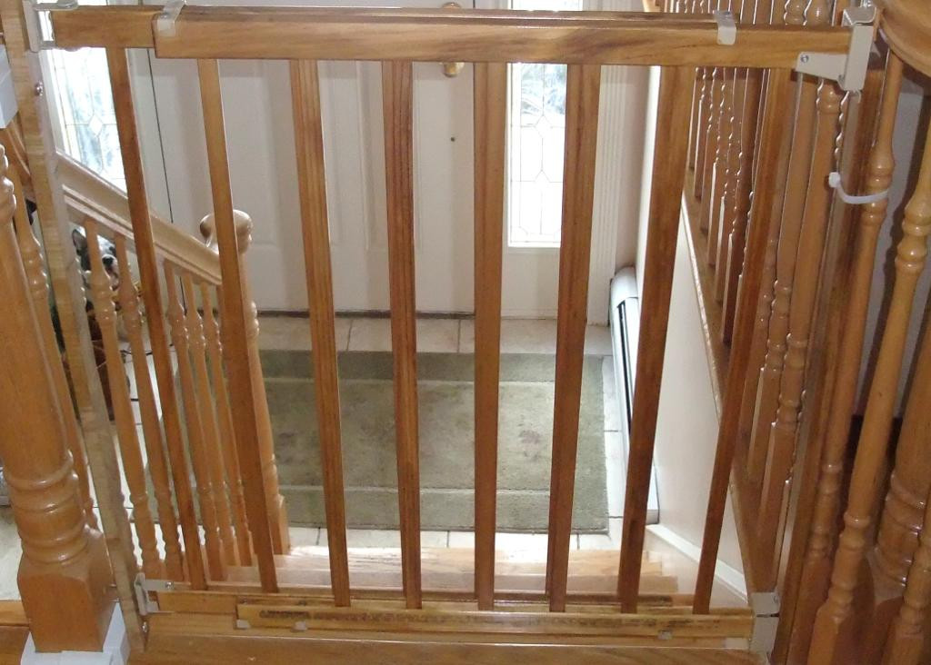 Best ideas about Evenflo Top Of Stair Gate
. Save or Pin Evenflo top Stair Gate evenflo Baby Gates Demonstration Now.