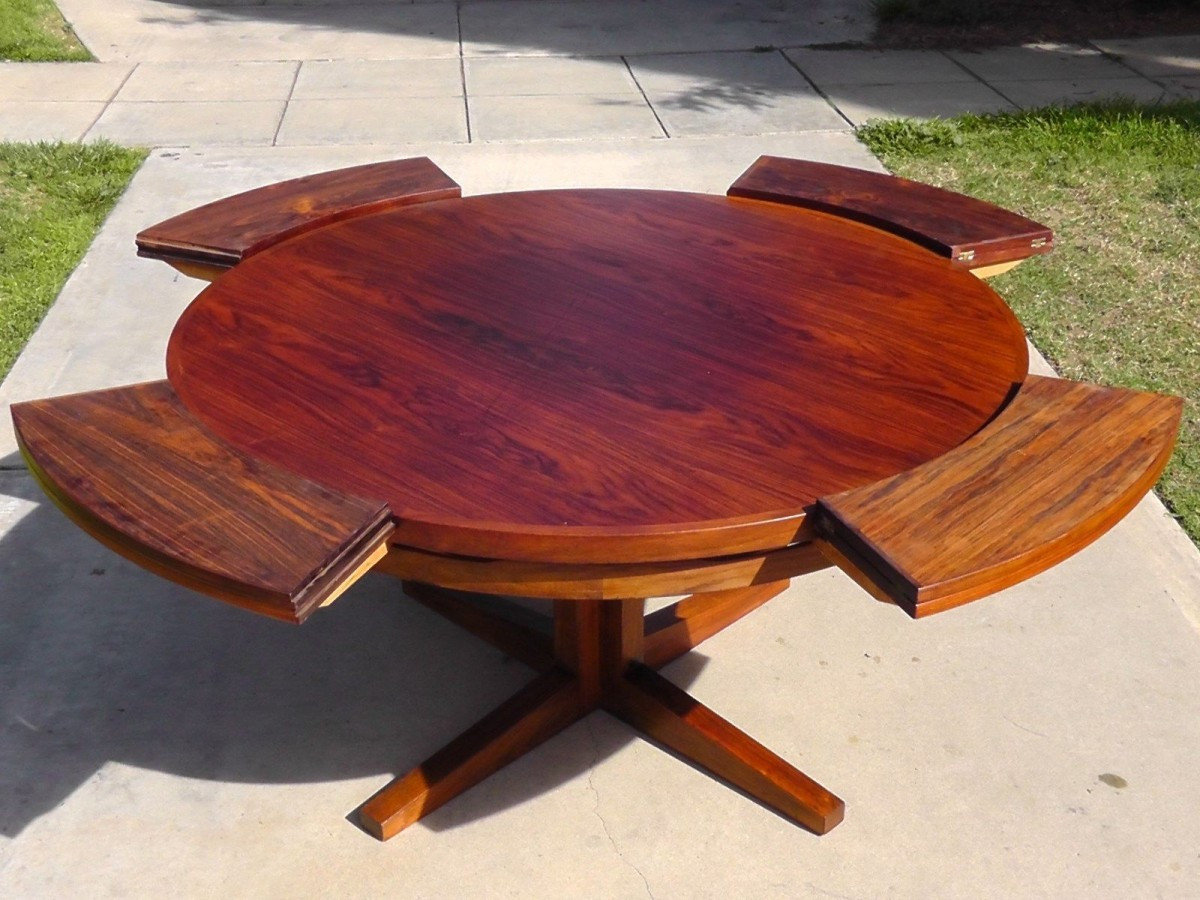 Best ideas about Expandable Round Dining Table
. Save or Pin Dining Room Excellent Dining Room Design With Round Now.