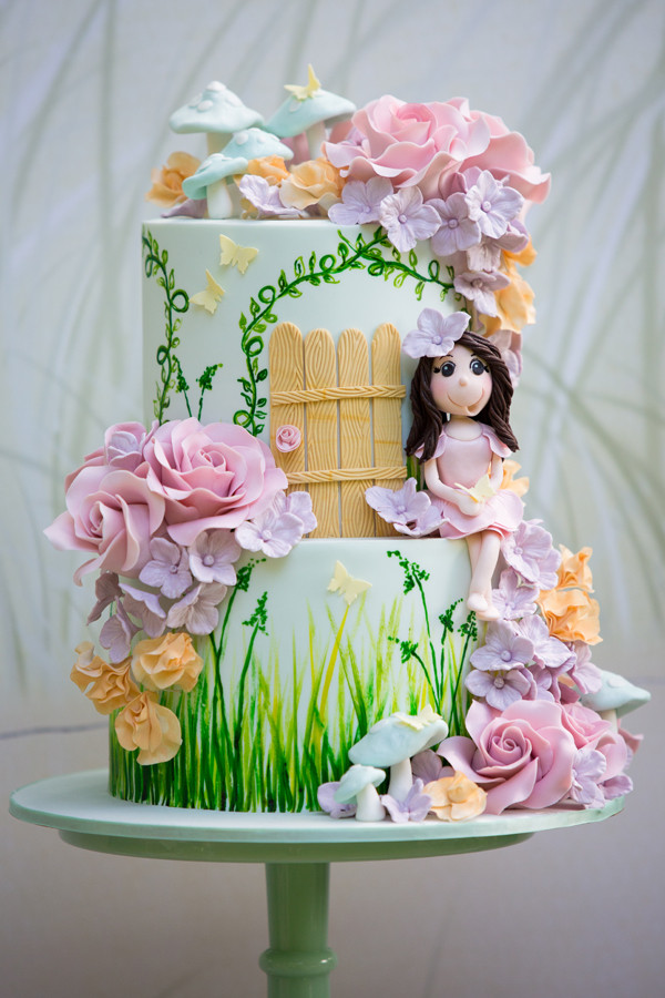 Fairy Birthday Cake
 Bella Cupcakes Isabella s Enchanted Fairy Party