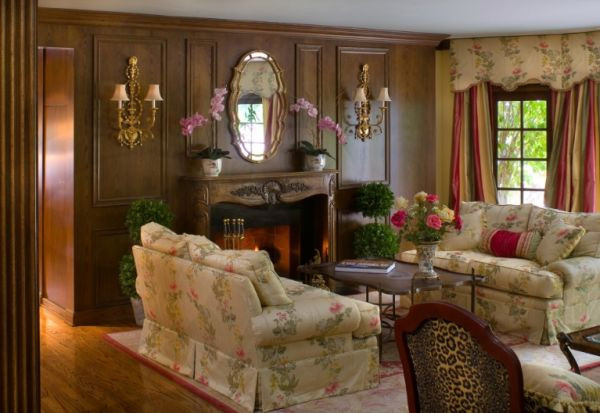 Best ideas about Family Room Decorating Ideas Traditional
. Save or Pin 10 Traditional living room décor ideas Now.