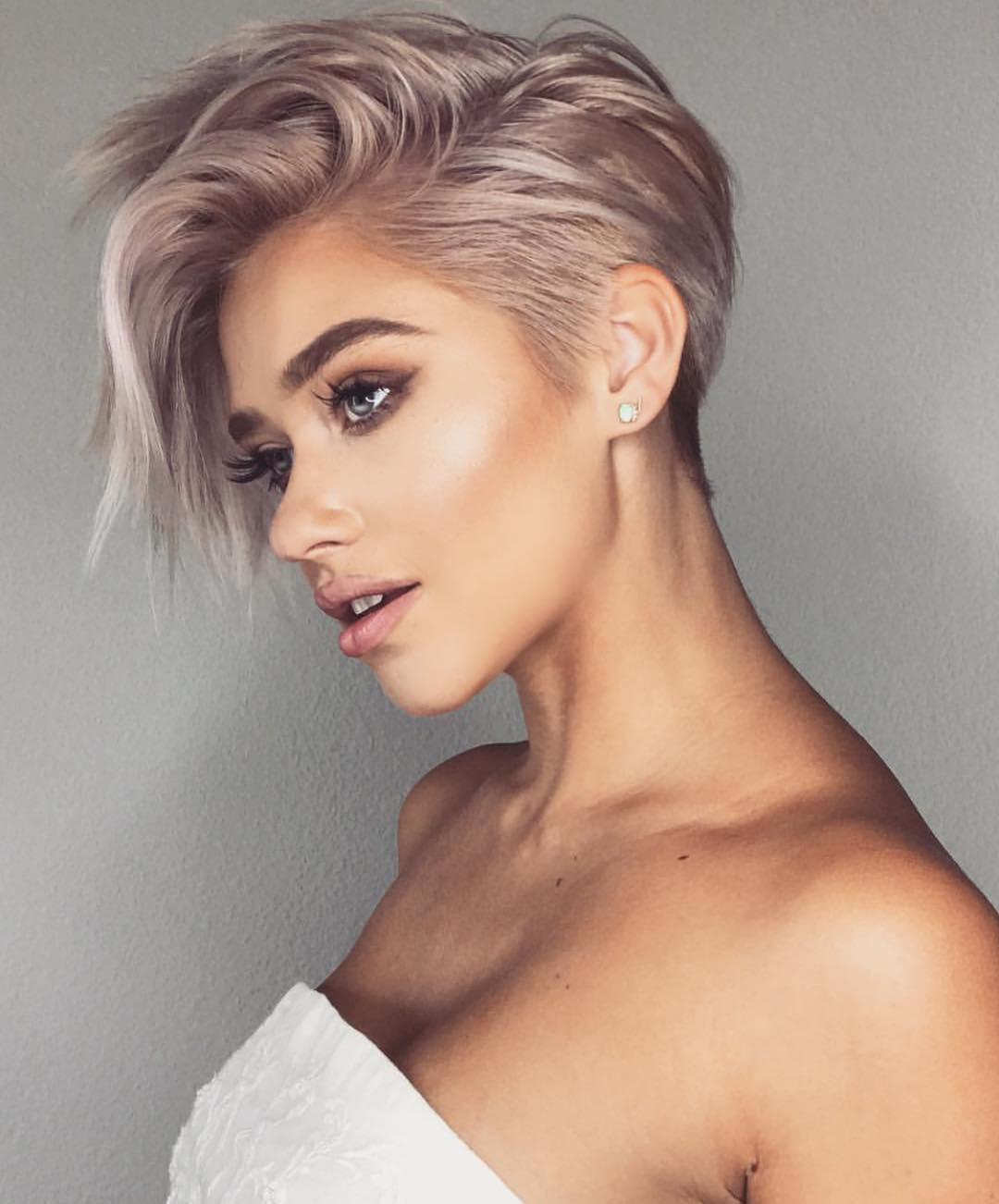 Female Hairstyles 2019
 10 Trendy Very Short Haircuts for Female Cool Short Hair