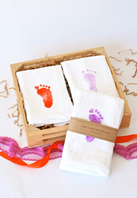 Best ideas about First Mother Day Gift Ideas From Baby
. Save or Pin Baby s First Mother s Day Gift Idea Paging Supermom Now.