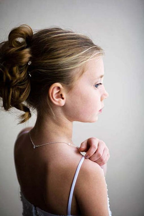 Best ideas about Flower Girl Hairstyles For Weddings
. Save or Pin hairstyles for flower girls with tiara Now.