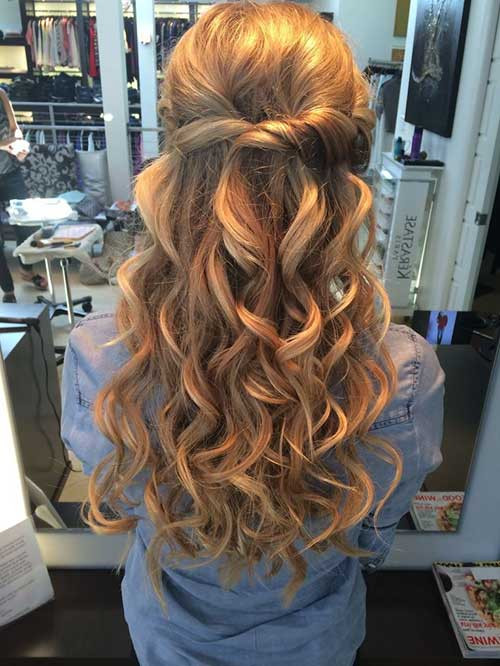 Formal Curly Hairstyles
 30 Best Prom Hairstyles for Long Curly Hair