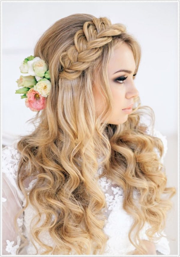 Formal Long Hairstyles
 30 Amazing Prom Hairstyles & Ideas