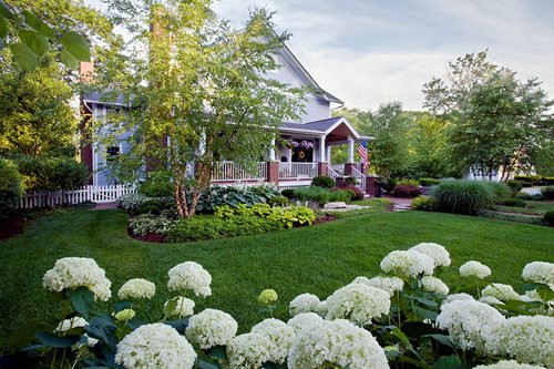 Best ideas about Frontyard Landscape Pictures
. Save or Pin Maintaining Landscape Beds Landscaping Network Now.