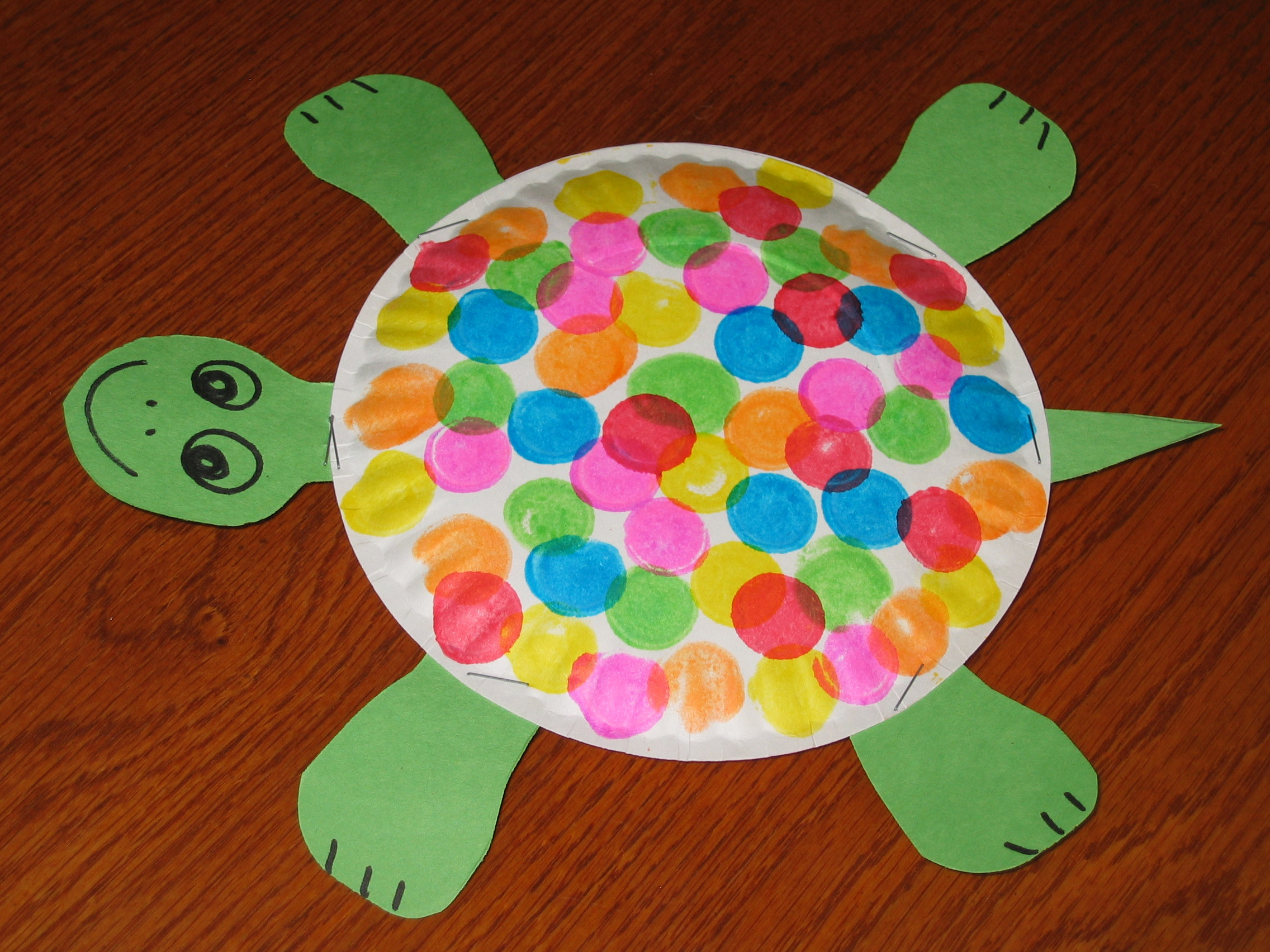 Fun Kids Crafts
 40 Fun and Fantastic Paper Plate Crafts