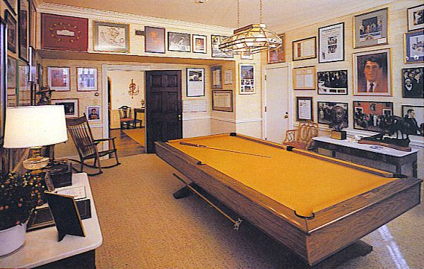 Best ideas about Game Room Lincoln Ne
. Save or Pin 9 best images about White House Amenities on Pinterest Now.