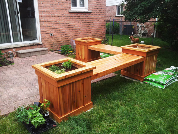 Best ideas about Garden Planter Bench
. Save or Pin DIY Corner Planter Bench MyOutdoorPlans Now.