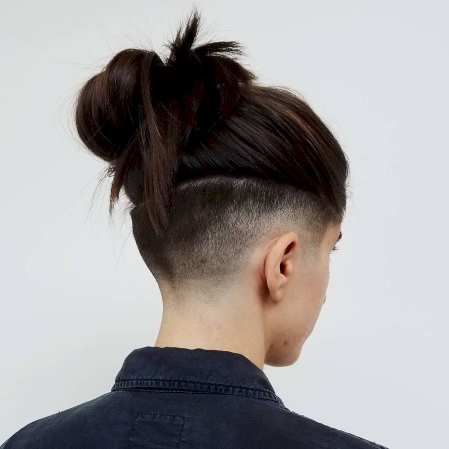 Girls Undercut Hairstyles
 71 Lovely Undercut Hairstyle for Women Ideas Fashionetter