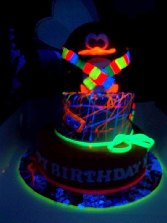 Glow In The Dark Birthday Cake
 Glow in the dark cake Zoebday Pinterest