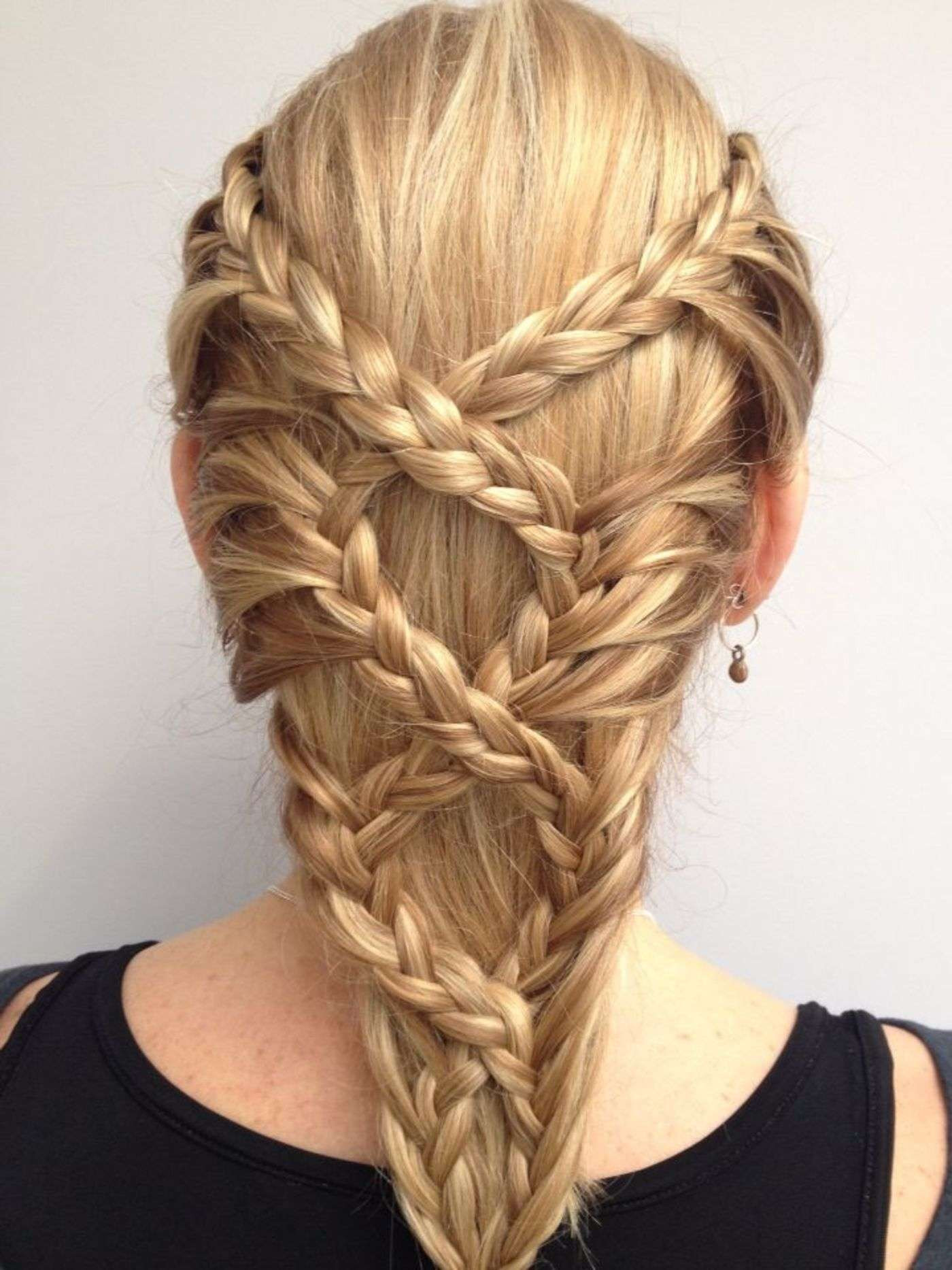 Good Braid Hairstyles
 Dare to Wear These 20 Crazy Hairstyles MagMent