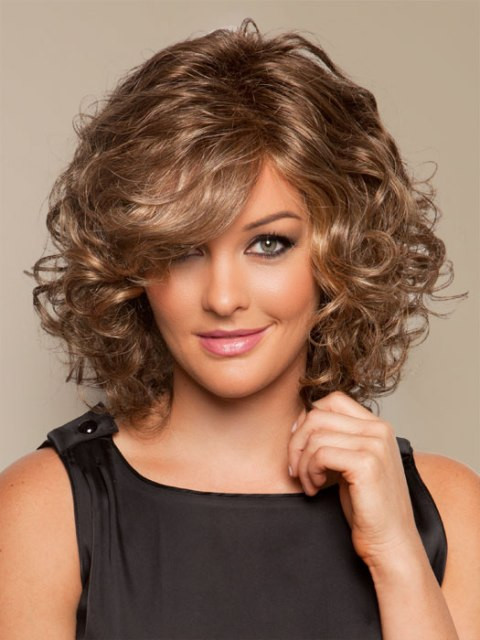 Hairstyle For Curly Hair With Round Face
 16 Must Try Shoulder Length Hairstyles for Round Faces