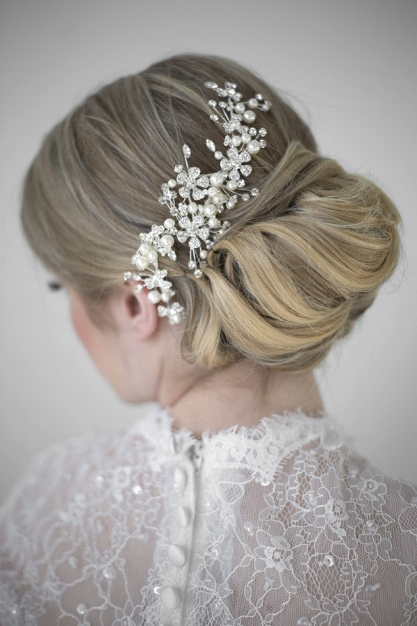 Hairstyle Ideas For Wedding
 Wedding Hairstyles 12 Beautiful Bridal Updos