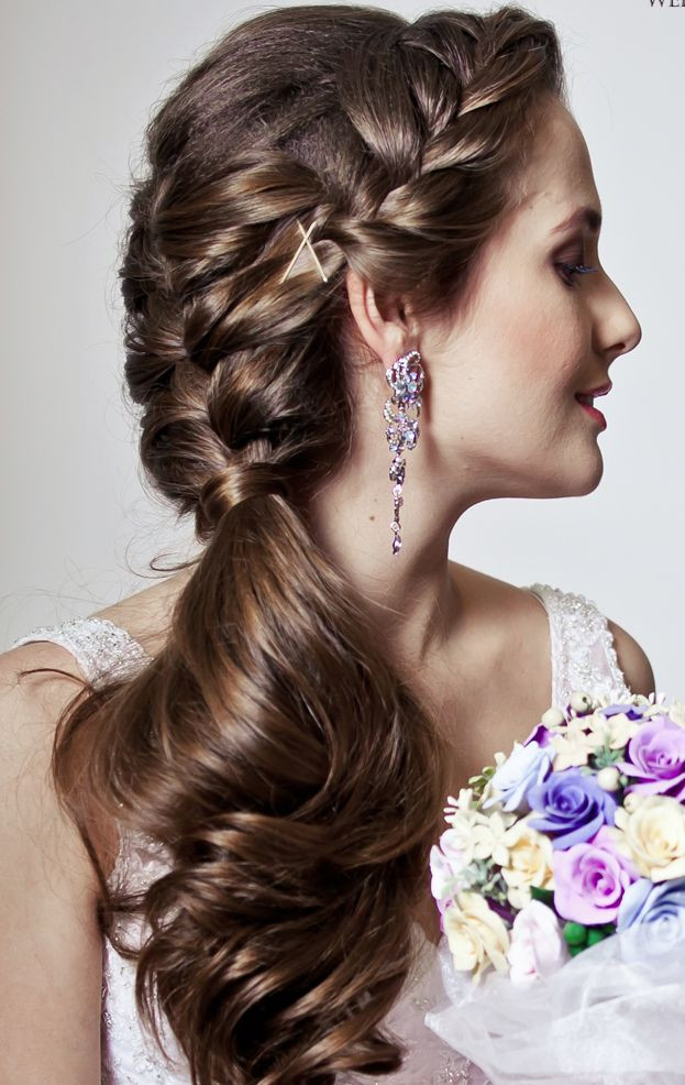 Hairstyle Weddings
 Elegant Updos and More Beautiful Wedding Hairstyles