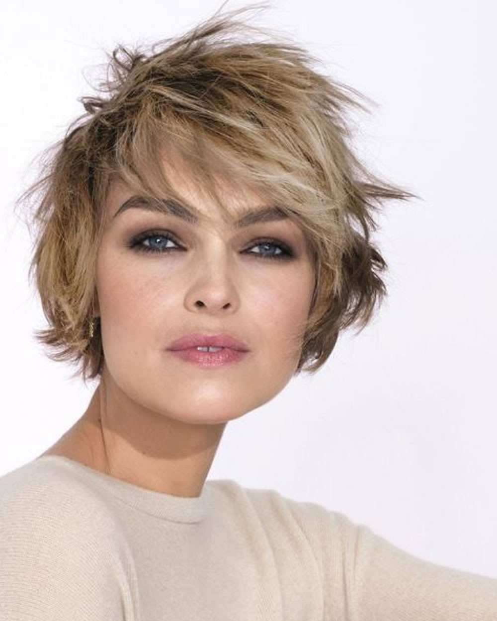 Hairstyles 2019 Female
 Hey La s Best 13 Short haircuts for round faces