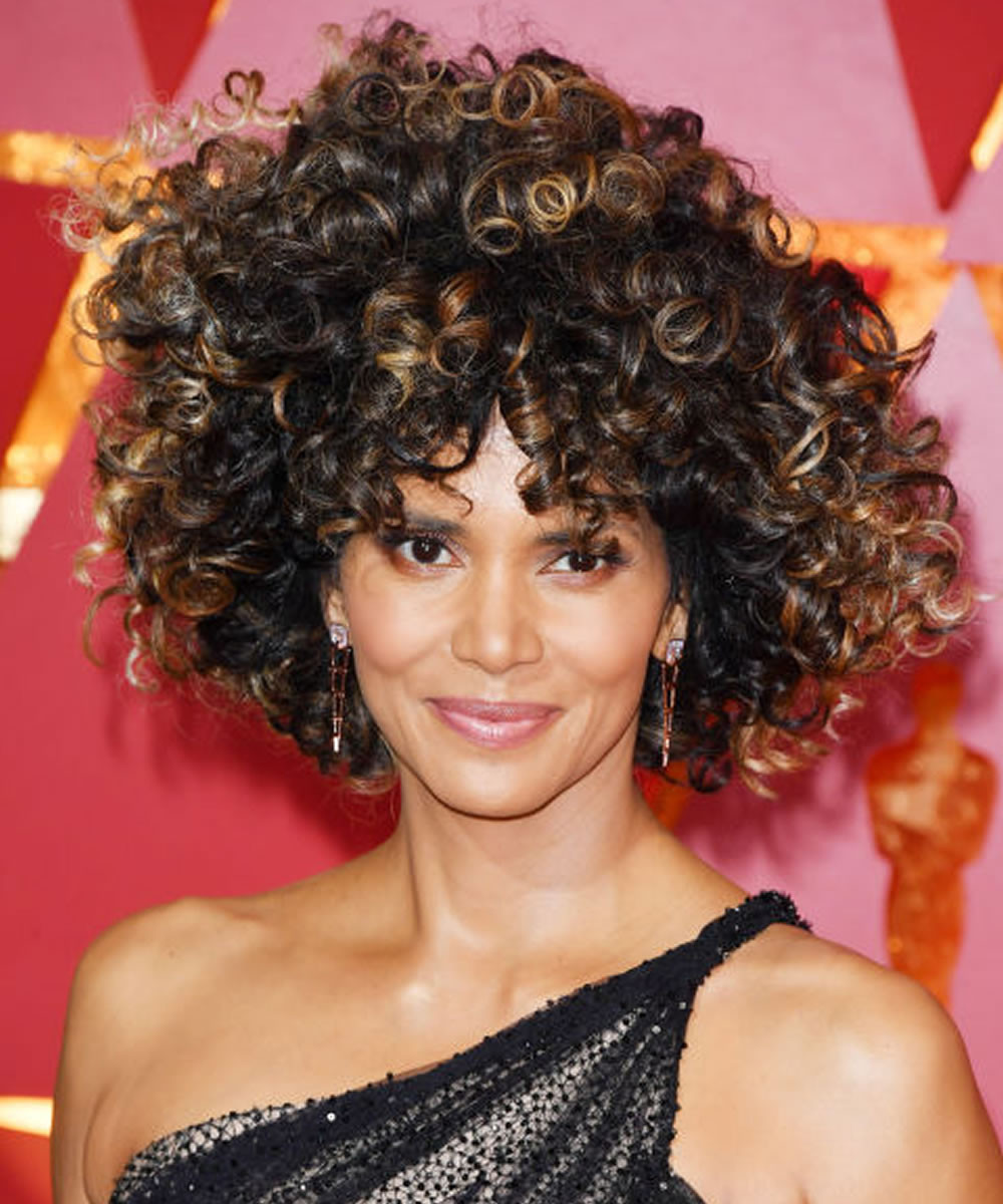 Hairstyles For Girls With Curly Hair
 22 Glamorous Curly Hairstyles and Haircuts for Women