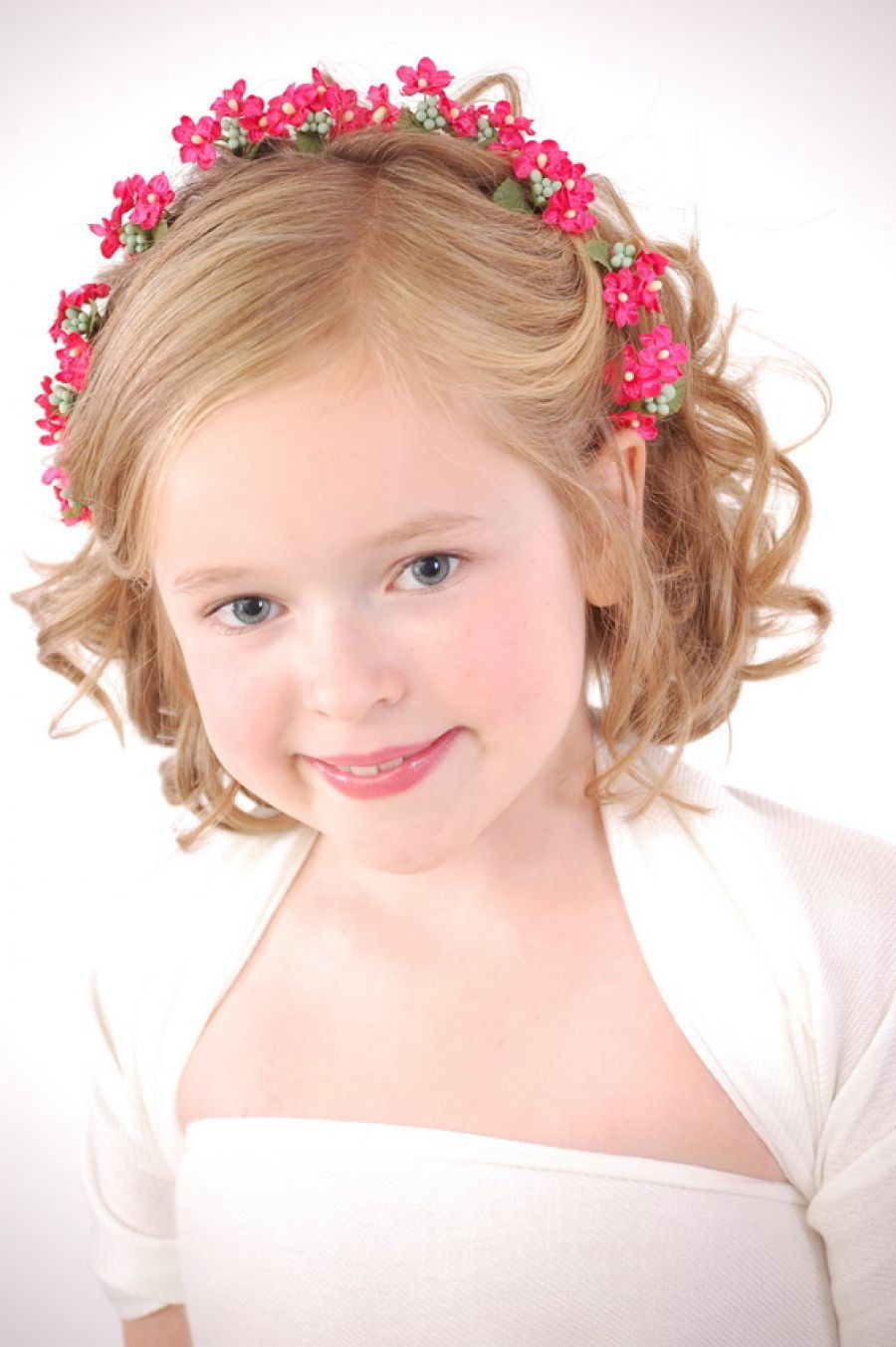 Hairstyles For Little Girls
 20 Hairstyles for Kids with MagMent