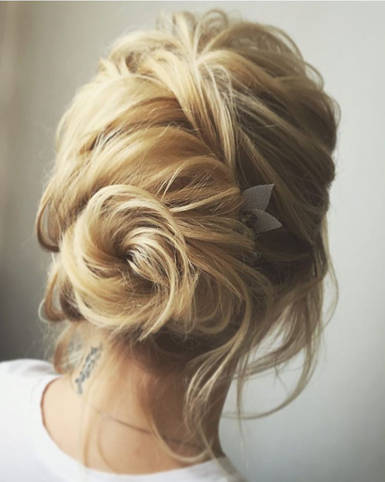 Hairstyles For Prom Updo
 20 Gorgeous Prom Hairstyle Designs for Short Hair Prom