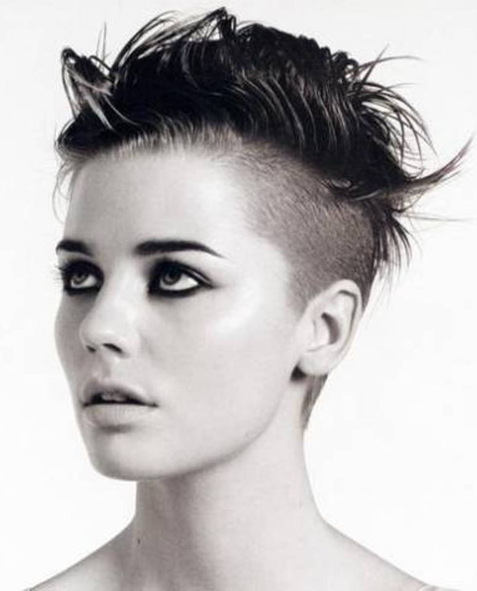 Hairstyles For Undercuts
 Stunning Undercut Hairstyles for your Bold Look