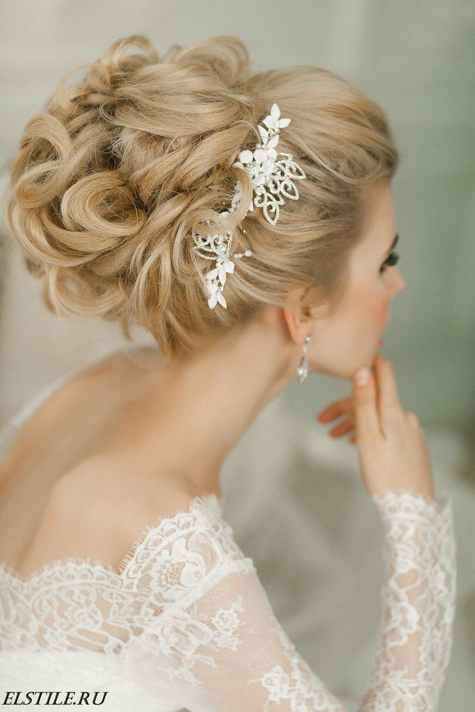 Hairstyles For Weddings Bride
 Wedding Hairstyles that are Right on Trend MODwedding