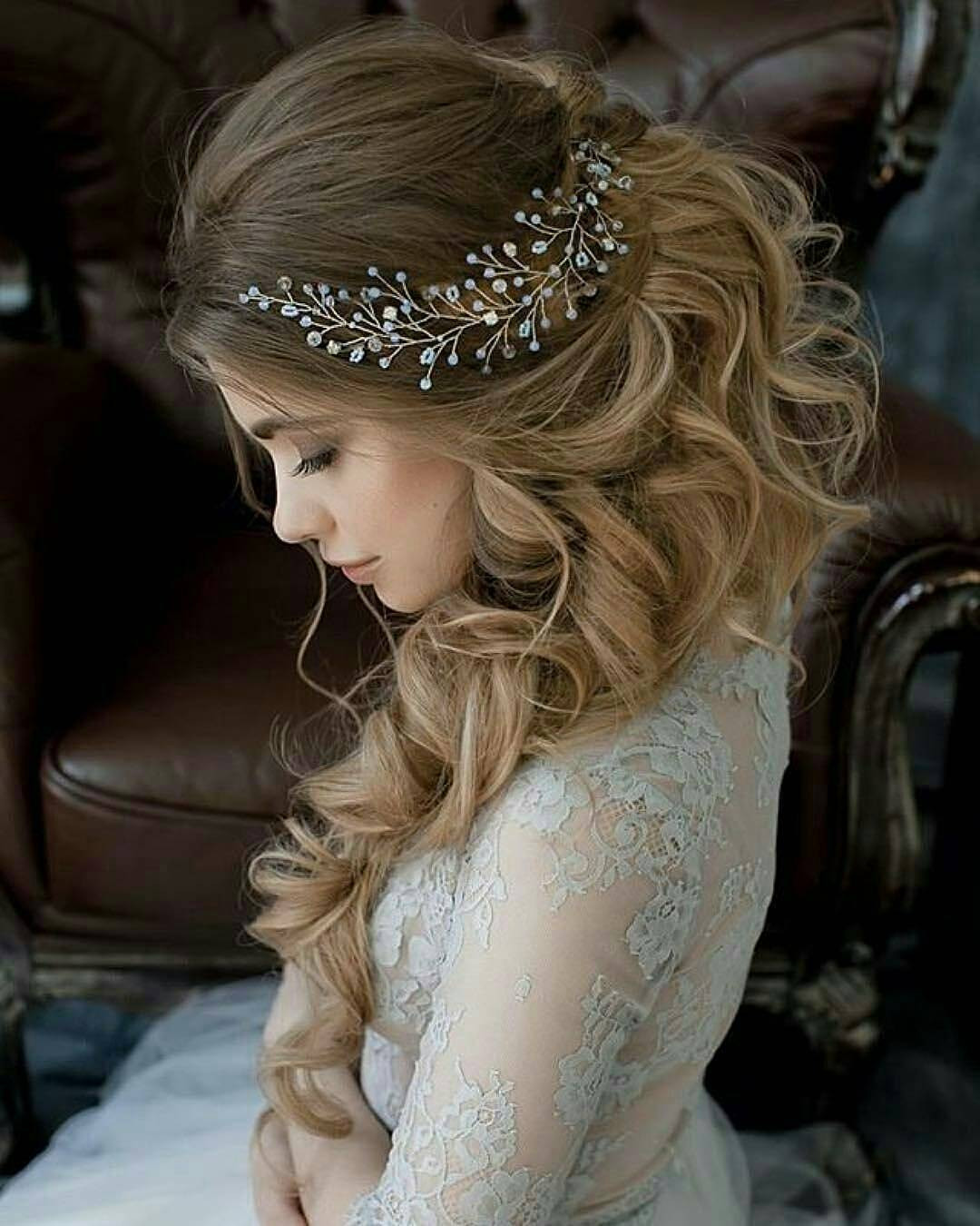 Hairstyles For Weddings Brides
 10 Lavish Wedding Hairstyles for Long Hair Wedding