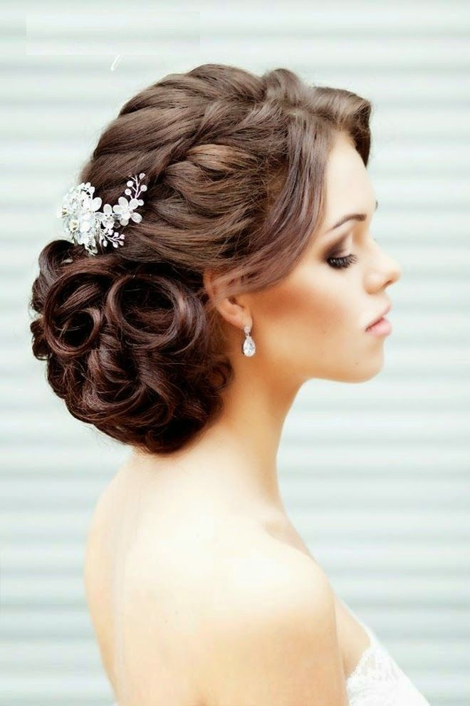 Hairstyles For Weddings Brides
 Top 25 Most Beautiful & Romantic Hairstyle Ideas for the