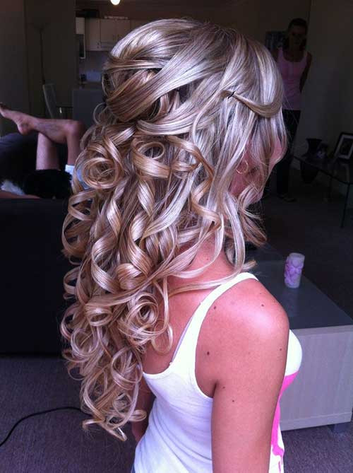 Half Up Curly Hairstyles
 20 Prom Hairstyle Ideas